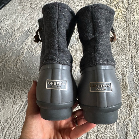 Sperry Syren Wool Duck Boots gray quilted waterproof lace up 11 - Picture 3 of 10
